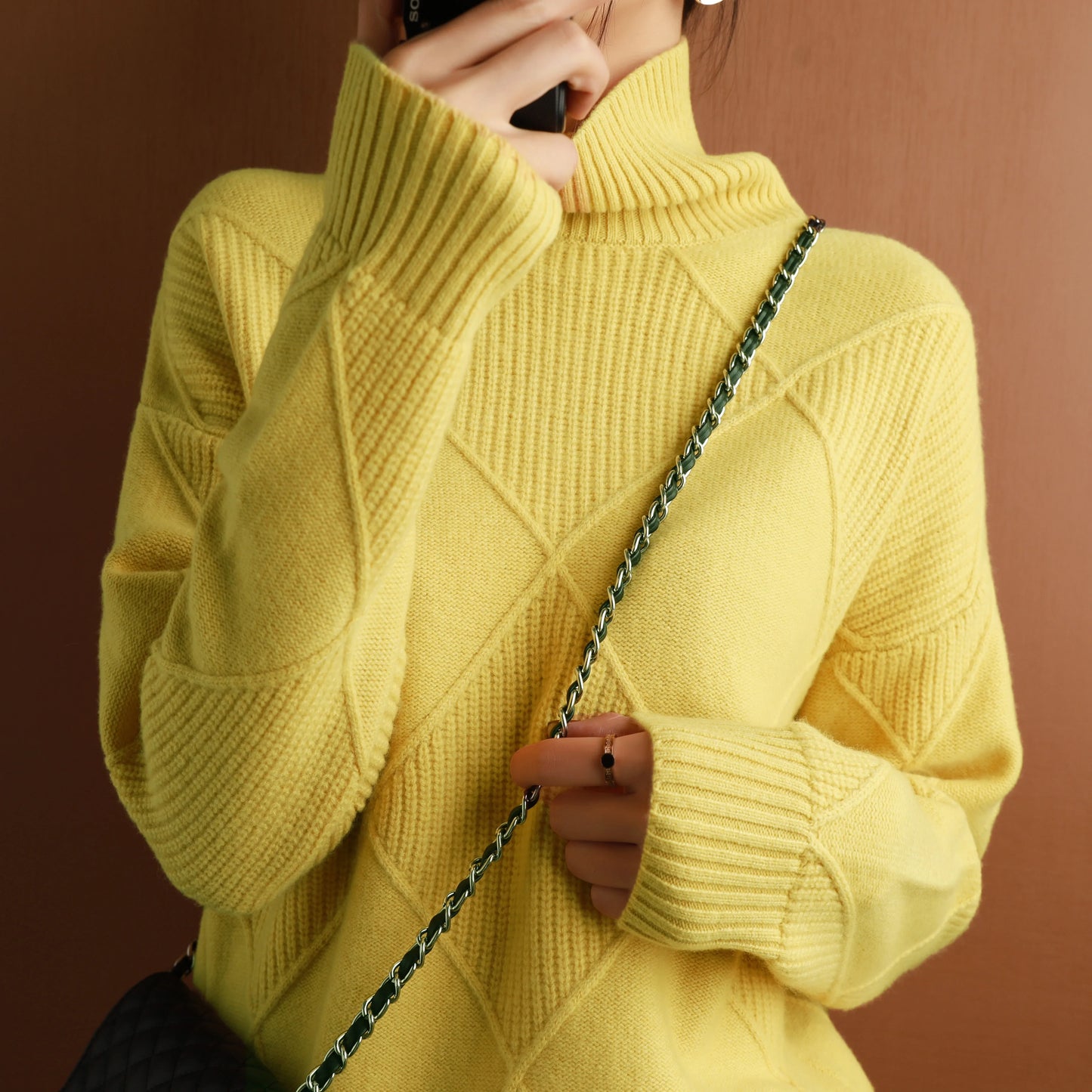 Milan Cashmere Turtleneck