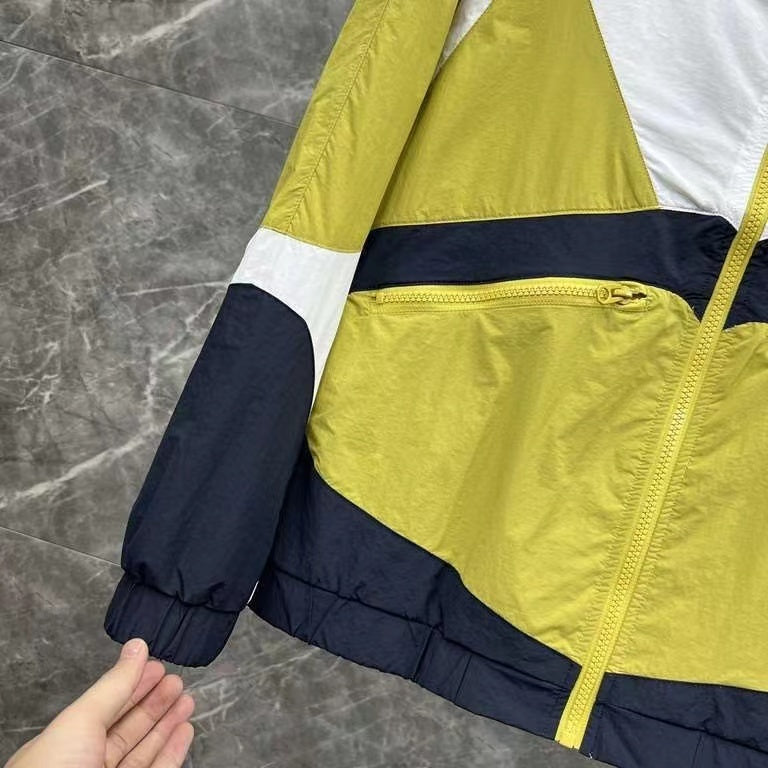 Cascadia Nylon Windbreaker