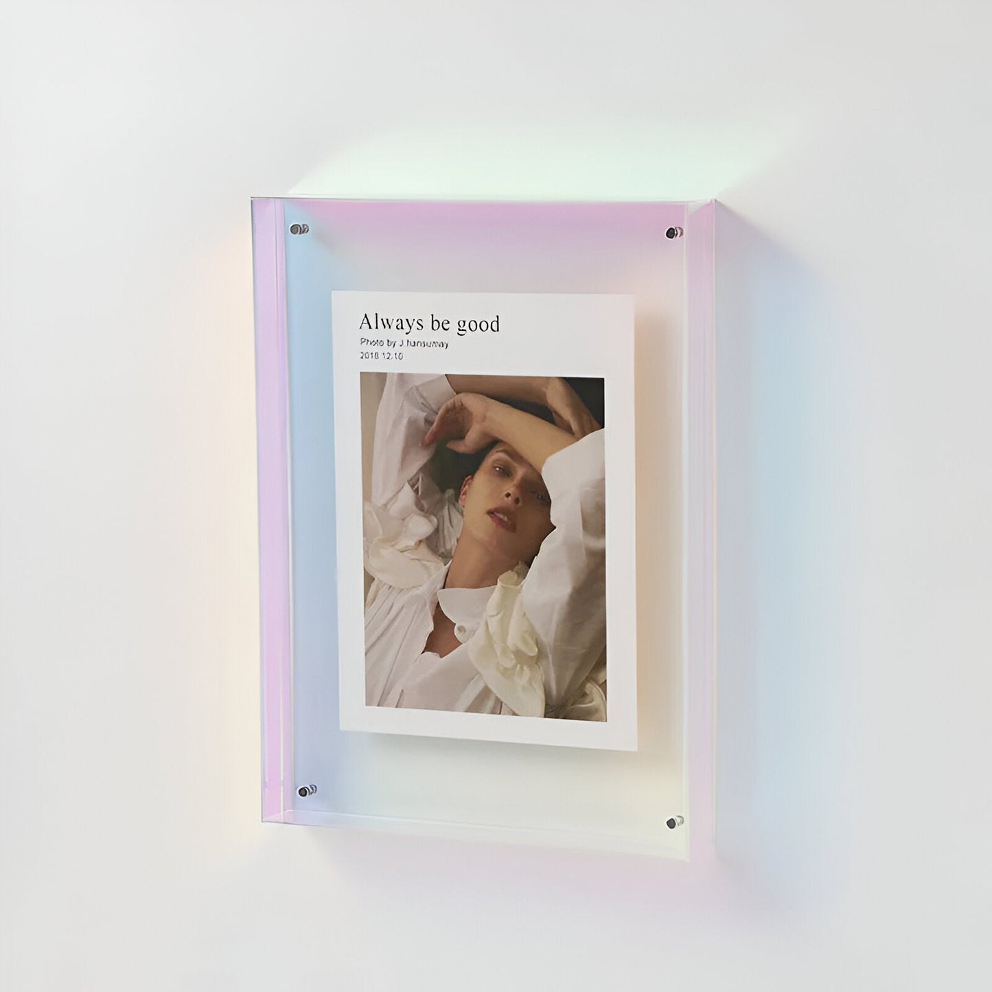 contemporary Acrylic Picture Frame With Transparent Design