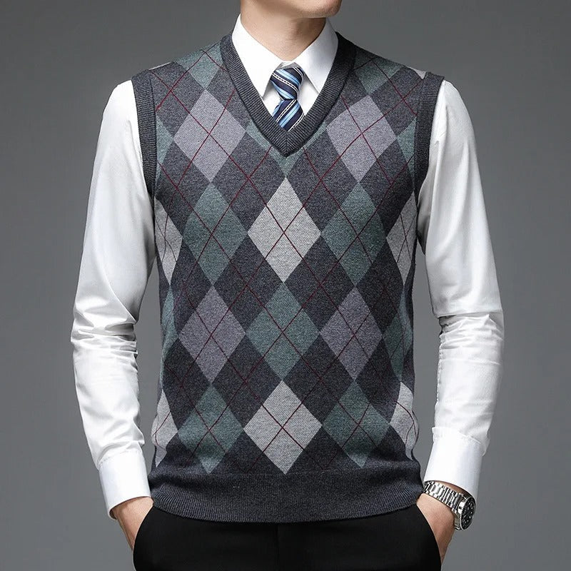 Oxford Diamond Cut Cashmere Vest